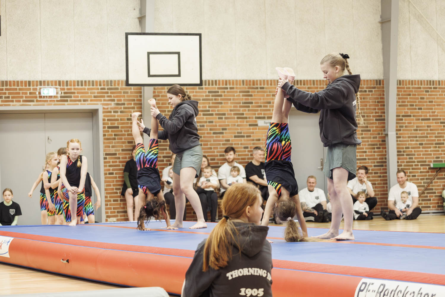 TIF_gymnastikopvisning2024_0425_Spring1