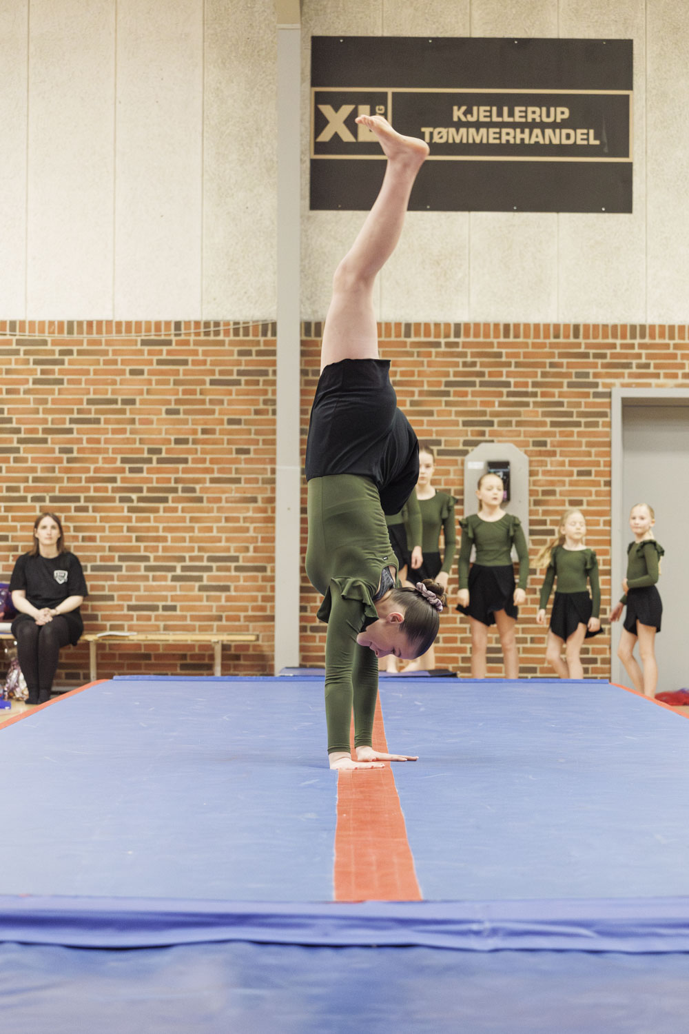 TIF_gymnastikopvisning2024_0850_Spring2