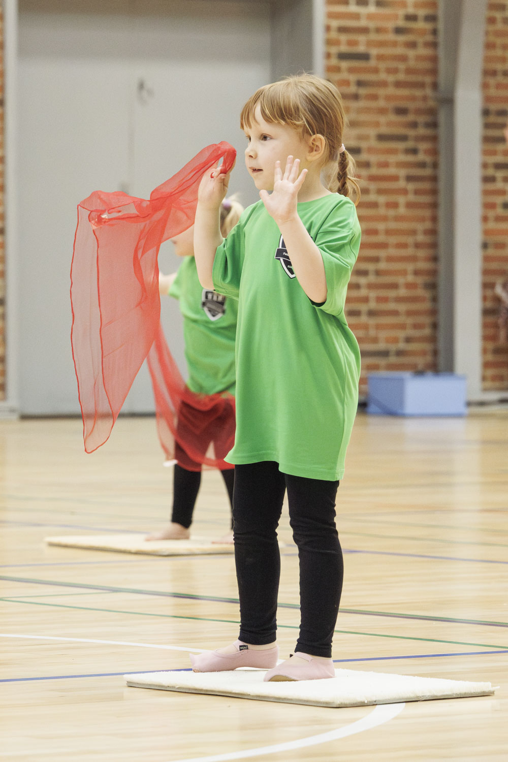 TIF_gymnastikopvisning2024_1100_krudtuglerne