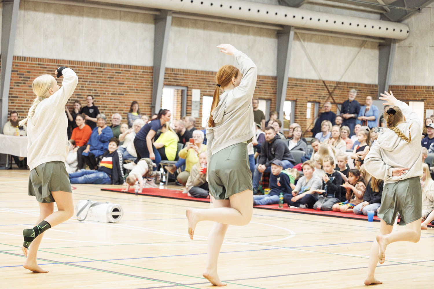 TIF_gymnastikopvisning2024_1569_Spring3