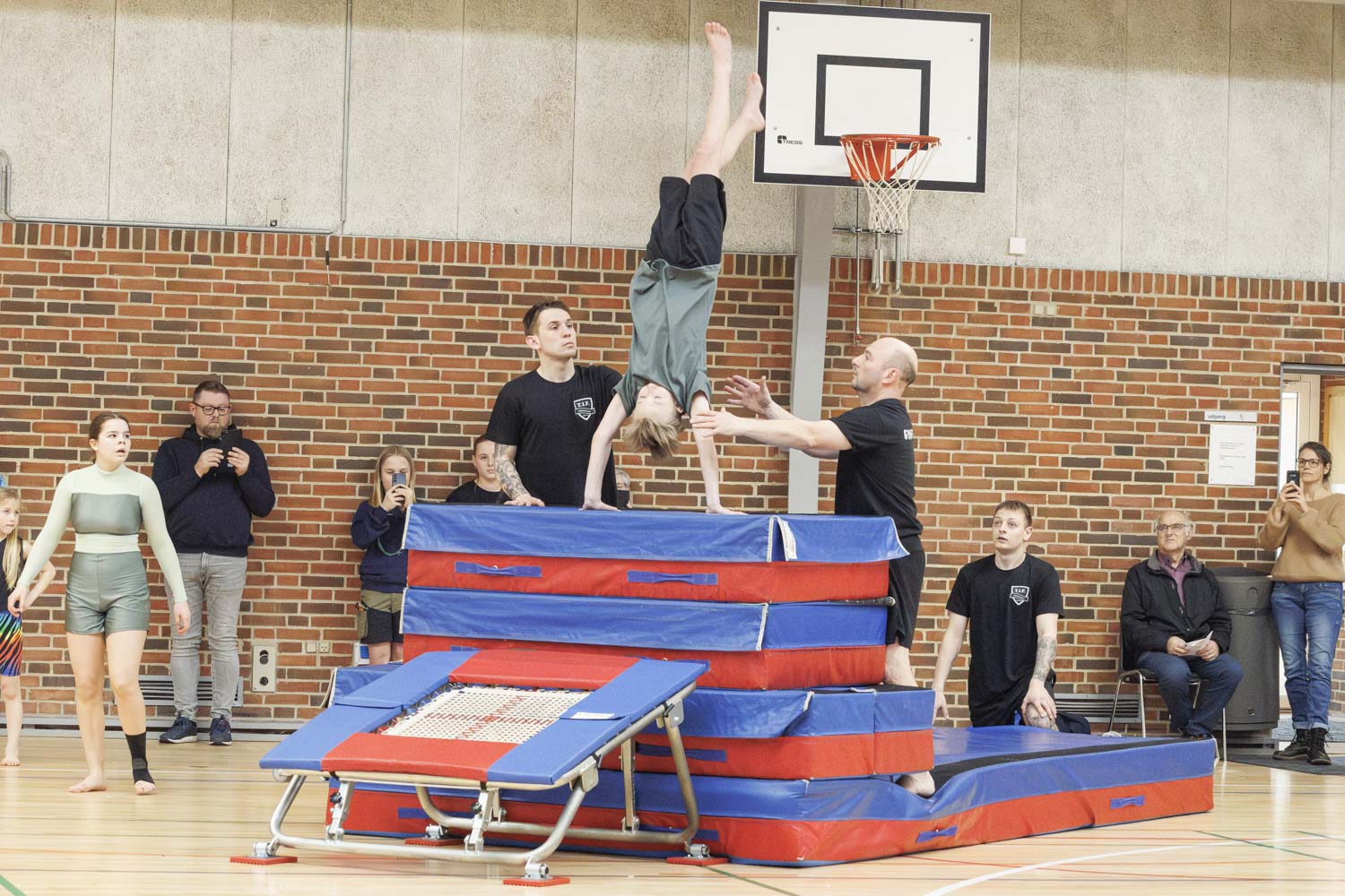 TIF_gymnastikopvisning2024_1597_Spring3