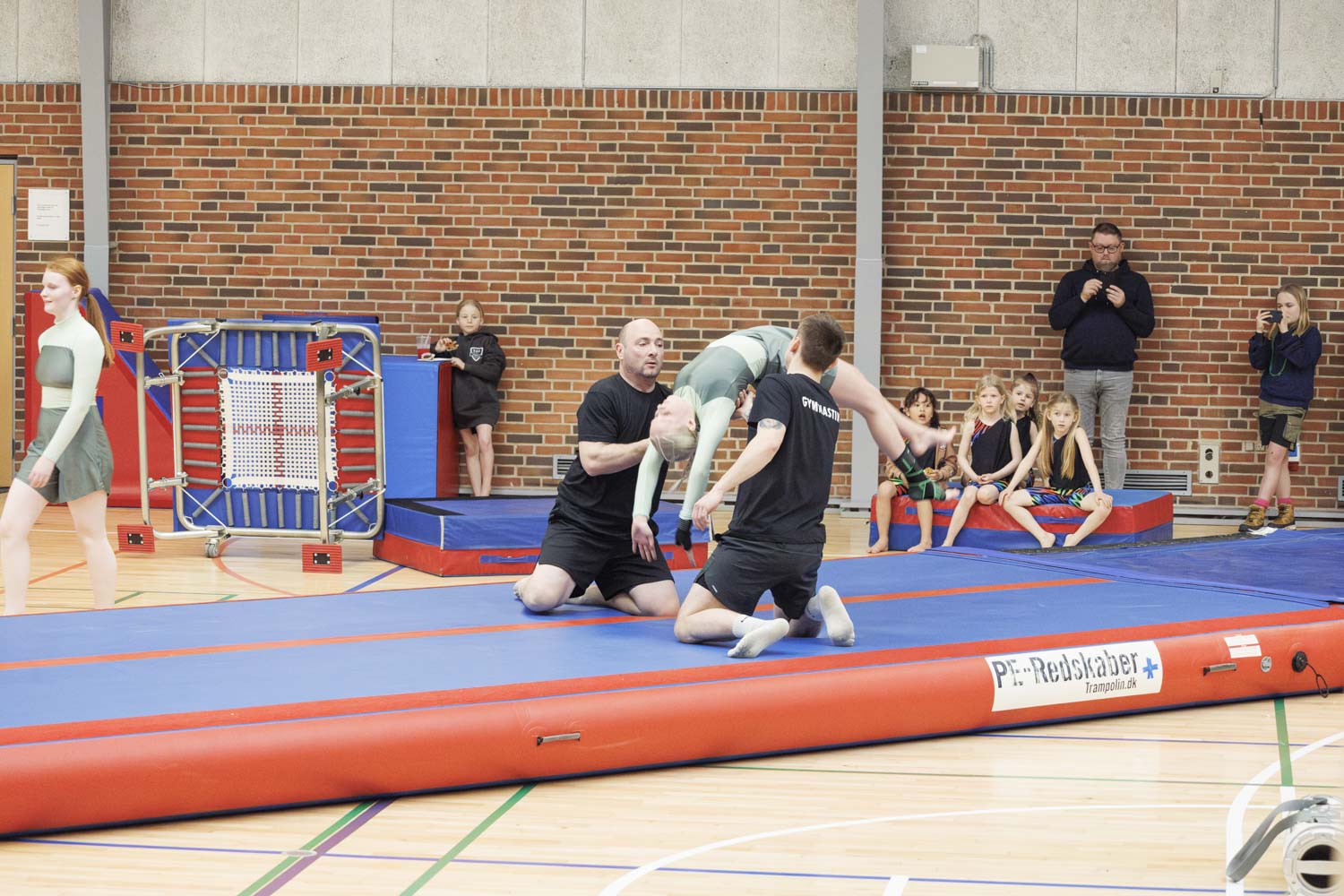 TIF_gymnastikopvisning2024_1647_Spring3