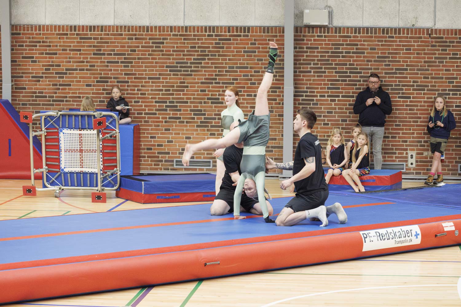 TIF_gymnastikopvisning2024_1662_Spring3