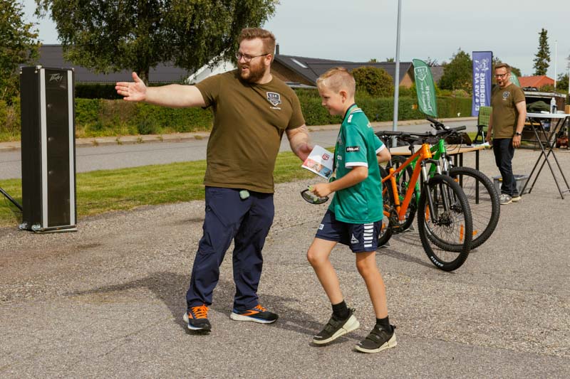 TourDeThorning_1957