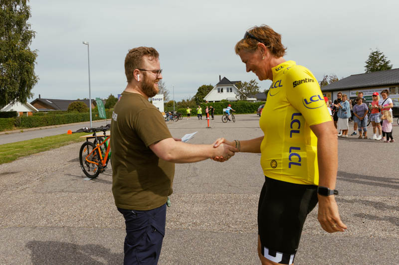 TourDeThorning_2001
